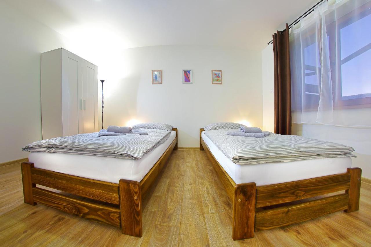 Kamilli Apartment Bešeňová Екстериор снимка